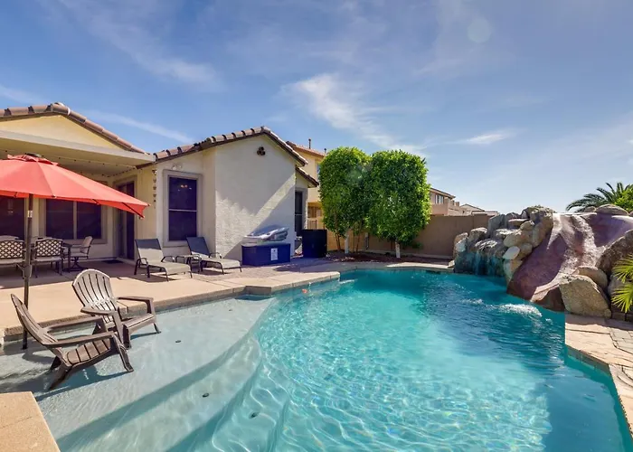 Casa vacanze 4 Mi To Stadium! Snowbird Haven W/ Pool Surprise